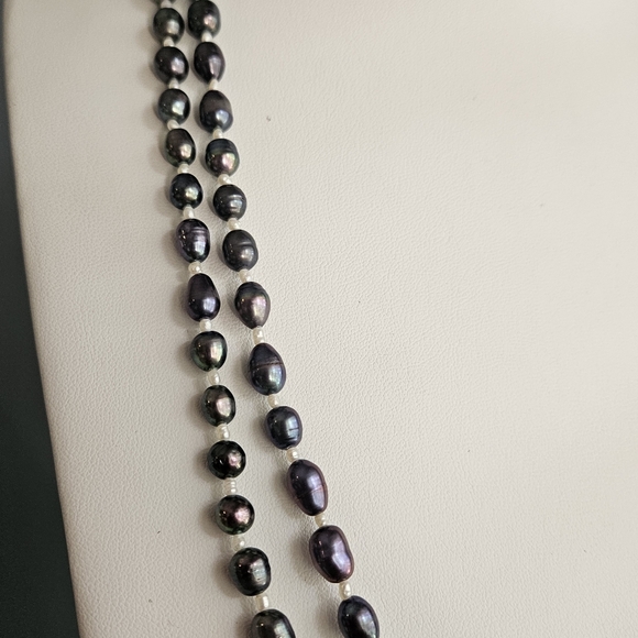 Genuine Black Pearl Necklace 54-inch Extra Long Beaded Single Strand GUC - Picture 5 of 13
